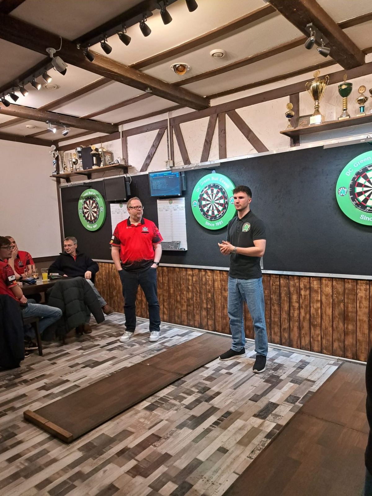 1. Mannschaft — Green Bull 1: Knapper Sieg gegen die Crazy Steelers
